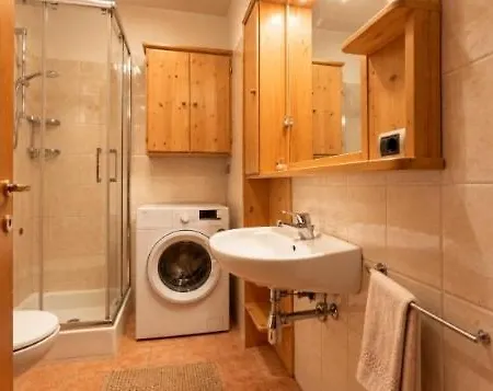 Cà Fiori, Marcora Apartamento